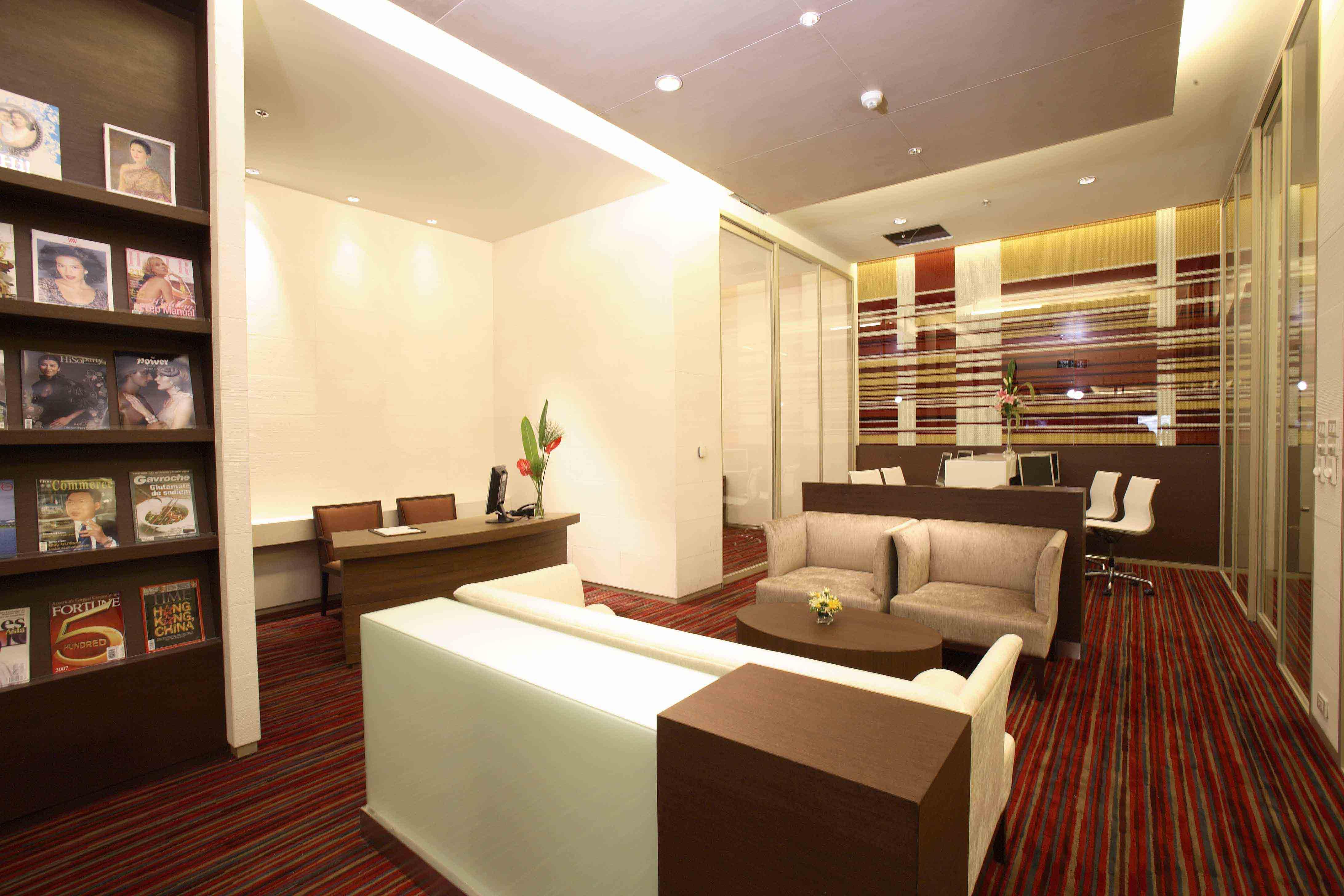 Pullman Bangkok King Power Hotel Екстериор снимка Office of the President