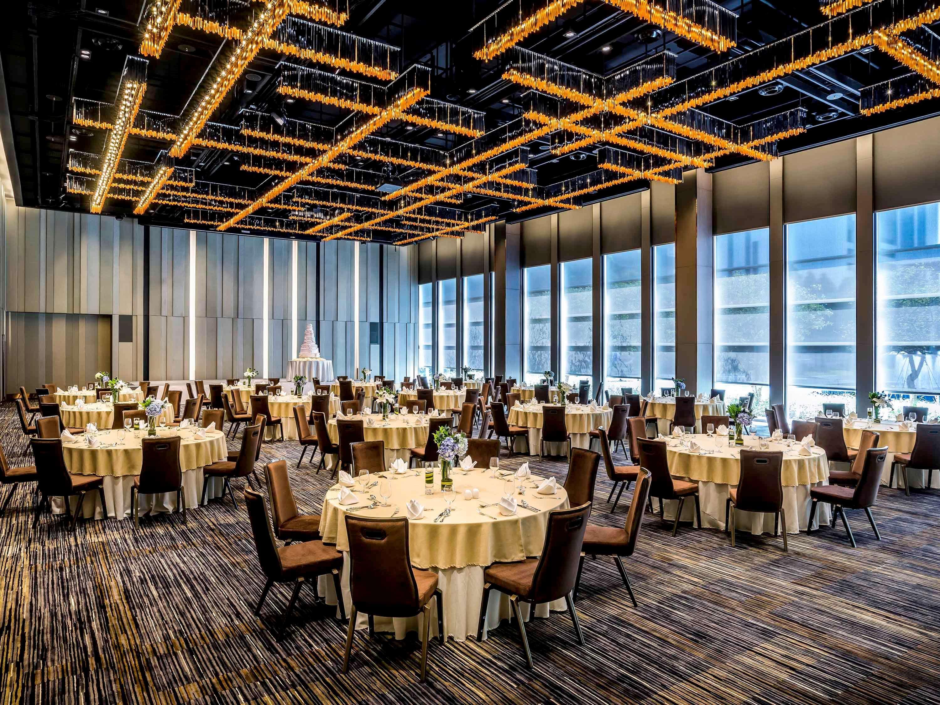 Pullman Bangkok King Power Hotel Екстериор снимка The Grand Ballroom