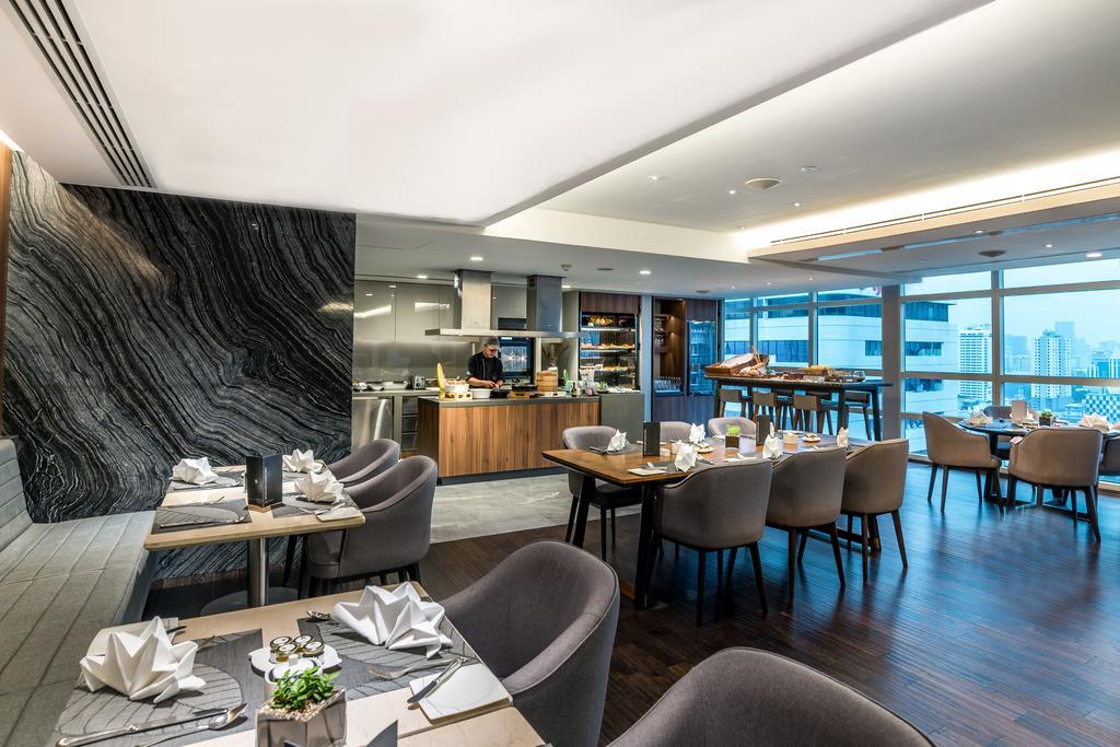 Pullman Bangkok King Power Hotel Екстериор снимка The Wing at Hong Kong International Airport